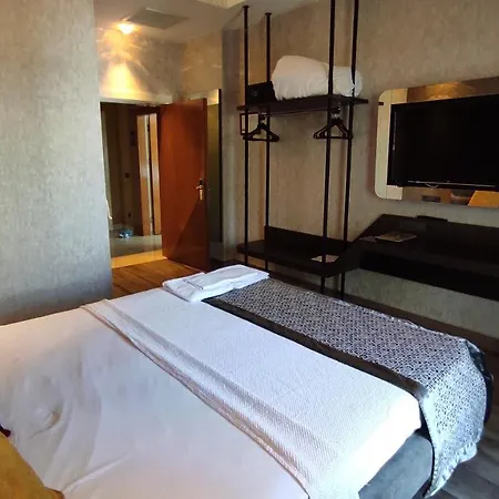 Elite Admiral Aqua Otel