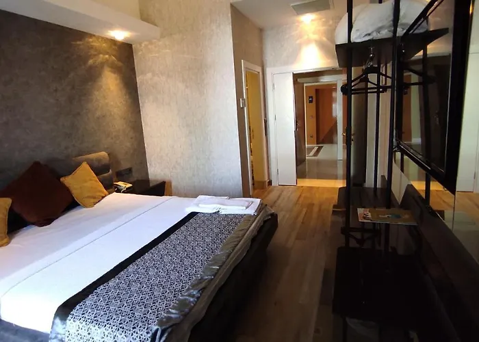 Hotell Elite Admiral Aqua *